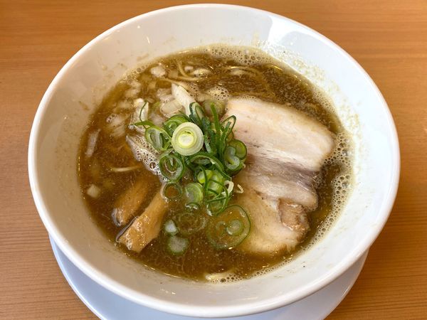 「煮干しそば ８００円」@らーめんキッチンこころ 綿貫店の写真