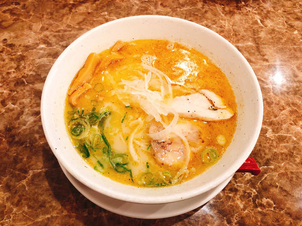 「鶏そば」@ら～めんつけ麺 えびすの写真