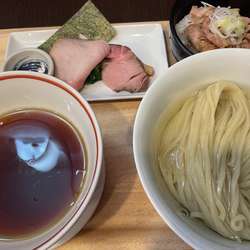 つけめん、チャーシューご飯、塩らーめん