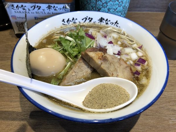 「味玉煮干らーめん」@さかなとブタで幸なった。の写真