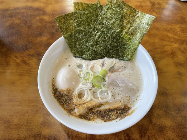 「節白湯全入り　1000円」@濃厚白湯らーめん3の写真