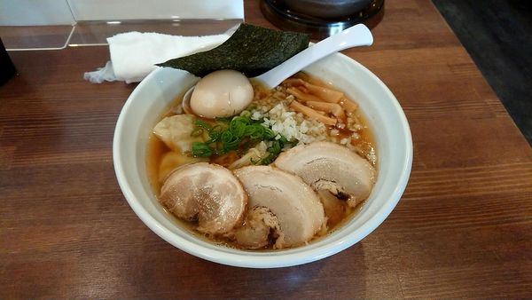 「朝限定醤油らーめん(特製)¥1000-」@らぁめん 麺彩家の写真