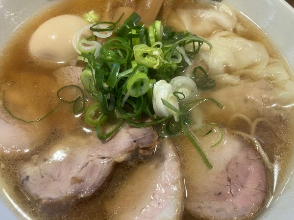 「醤油特ら～めん」@ShiNaChiKu亭の写真