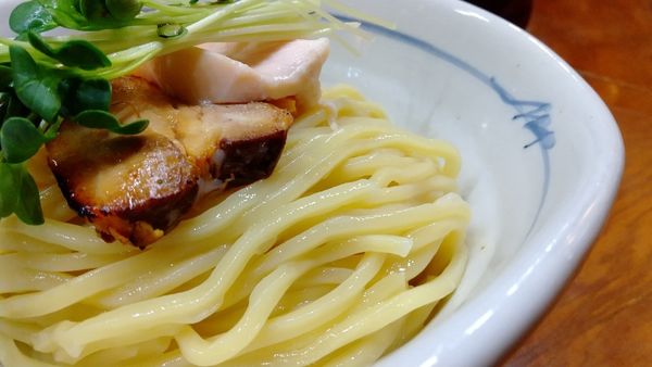 「#煮干しつけ麺 #大盛 #900円」@麺や百日紅の写真