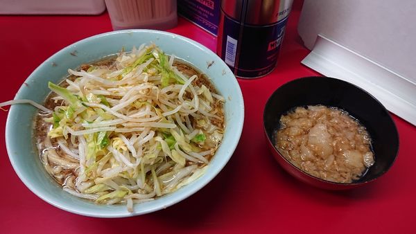 「小 ラーメン あまい脂」@ラーメン二郎 中山駅前店の写真
