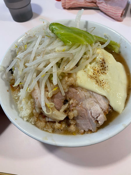 「らーめん大盛り焼きチーズ」@成蹊前ラーメン 吉祥寺の写真