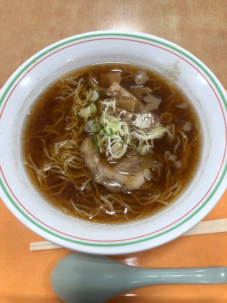 「醤油ラーメン」@パレードの写真