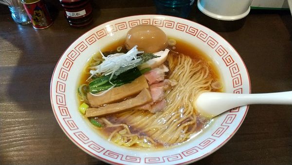 「味玉鶏の中華そば（８８０円）」@麺屋 誠栄の写真
