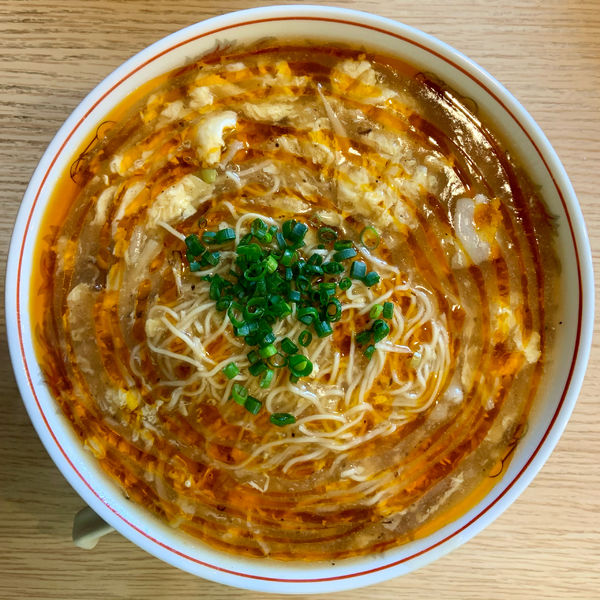「酸辣湯麺 (780円)」@麺酒場 朱拉の写真