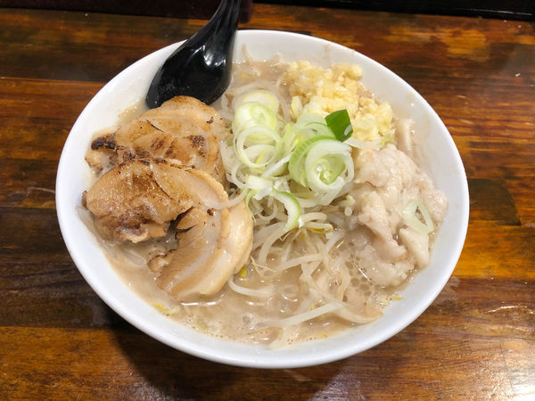 「俺の豚麺」@オリオン食堂の写真