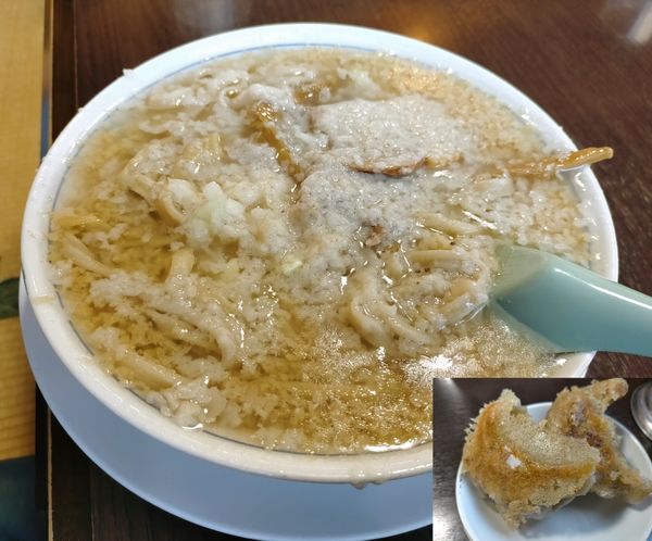 「中華そば850円（大脂）」@杭州飯店の写真