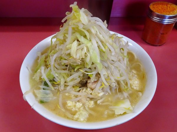 「ラーメン（780円）ヤサイニンニク」@ラーメン二郎 ひばりヶ丘駅前店の写真