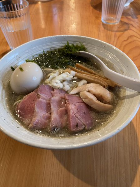 「特製煮干しそば」@麺屋 さくら井の写真