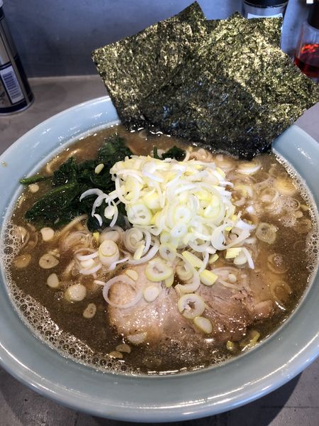 「チャーシュー麺中盛薬味ネギ多め（煮干し）」@一乃利の写真