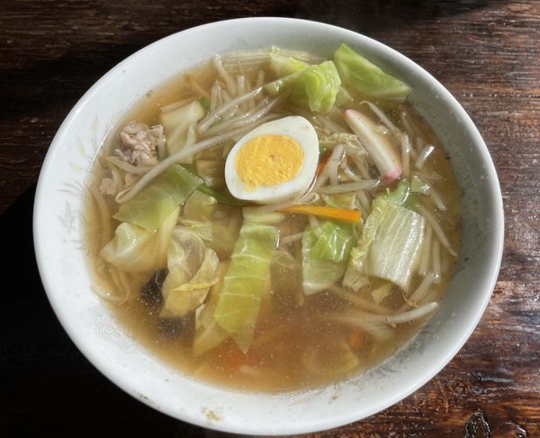 「五目ラーメン450円+炒飯400円+餃子300円」@お食事処 ところの写真