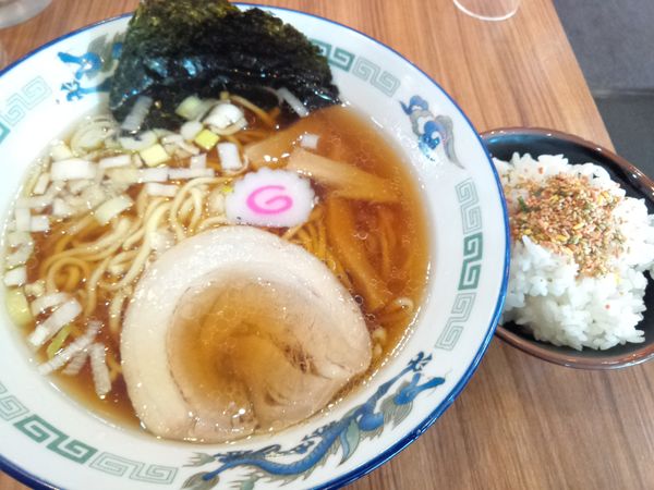 「昔ながらの中華そば６５０円」@横浜家系ラーメン 壱角家 上尾店の写真