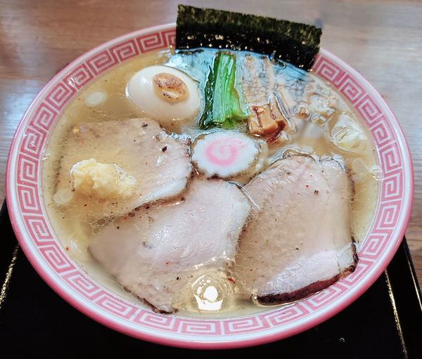 「生姜塩ラーメン【火曜日限定】」@麺切り 白流の写真