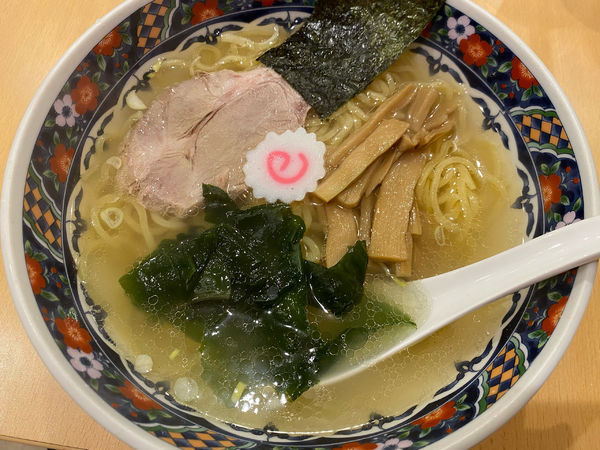 「塩らーめん」@函館らーめん 汐のやの写真