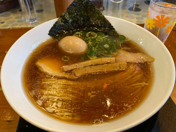 「味玉そば＋限定C ライス抜き」@麺や食堂 本店の写真