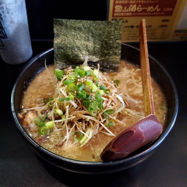 「ねぎらーめん（醤油）」@らーめん梁山泊の写真