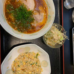 はんちゃんセット　赤尾道ラーメン　900円