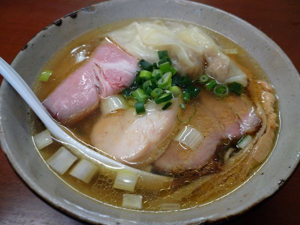 「特選塩らーめん」@塩らーめん 千茶屋の写真