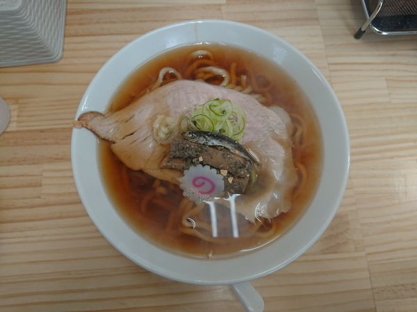 「魚だし あっさり醤油らーめん 720円」@魚だしらーめん あづまの写真
