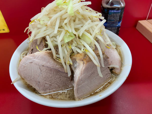 「小豚ラーメン850円」@ラーメン二郎 神田神保町店の写真