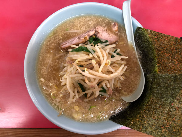 「ニラもらしラーメン」@ラーメンショップ 石下店の写真