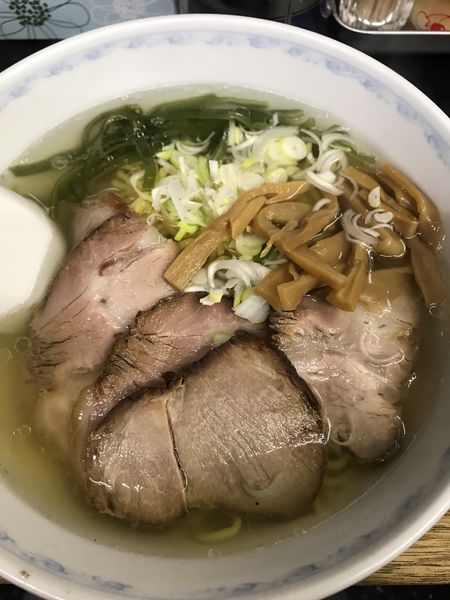 「塩ラーメン、チャーシュー」@わかいの写真