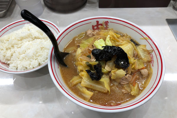 「味噌タンメン+半ライス 930円」@蒙古タンメン中本 高崎店の写真