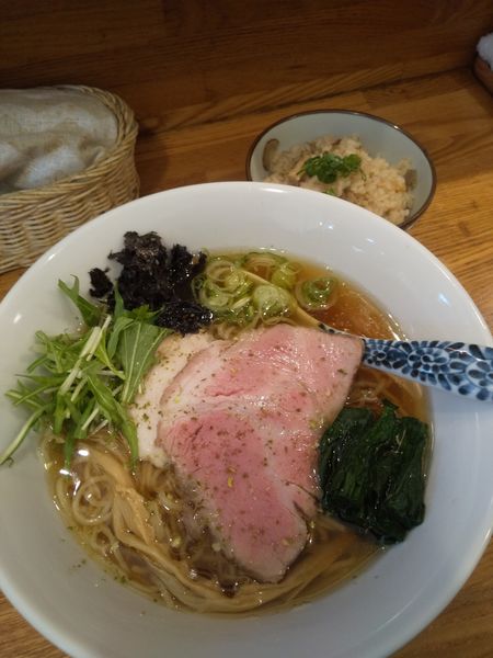 「山椒白醤油そば850円炊き込みご飯150円」@中華そば きなりの写真