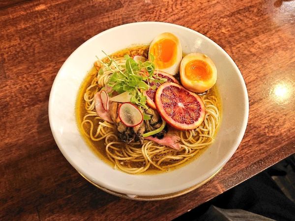 「【限定】牡蠣の塩らーめん、など」@海老丸らーめんの写真