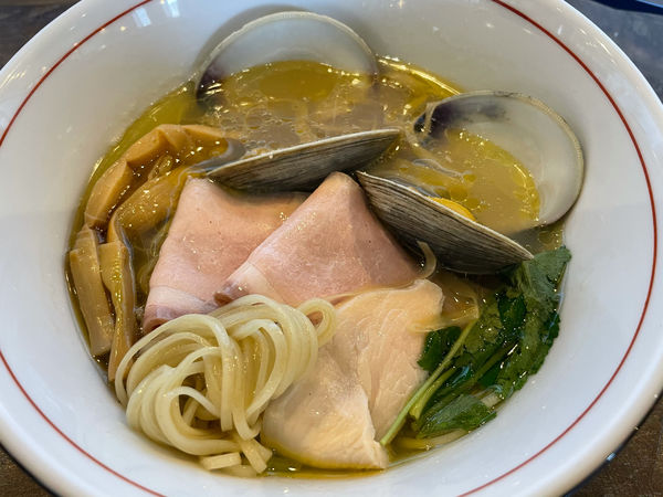 「【平日限定】蛤そば1050円」@自家製麺 オオモリ製作所の写真
