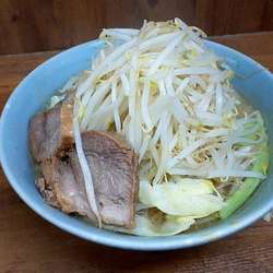 ラーメン（野菜マシ）750円