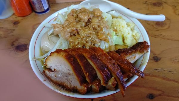 「ラーメン+豚3枚+味玉 1220円」@ラーメン幸豚の写真