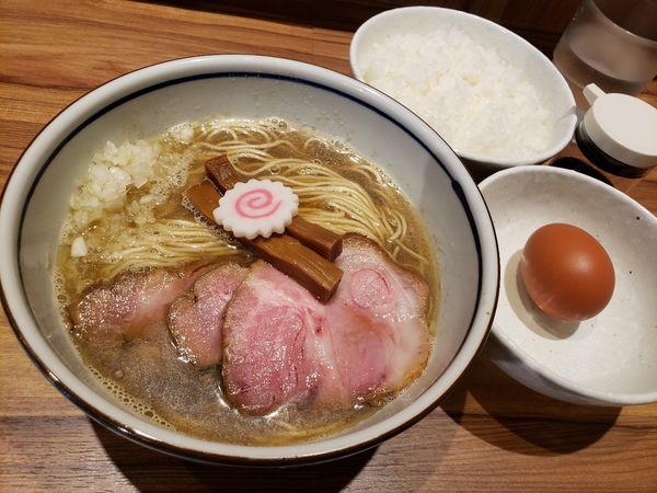 「いりこそば　卵かけごはん」@中華そば 堀川の写真