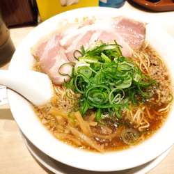 京都熟成醤油ラーメン