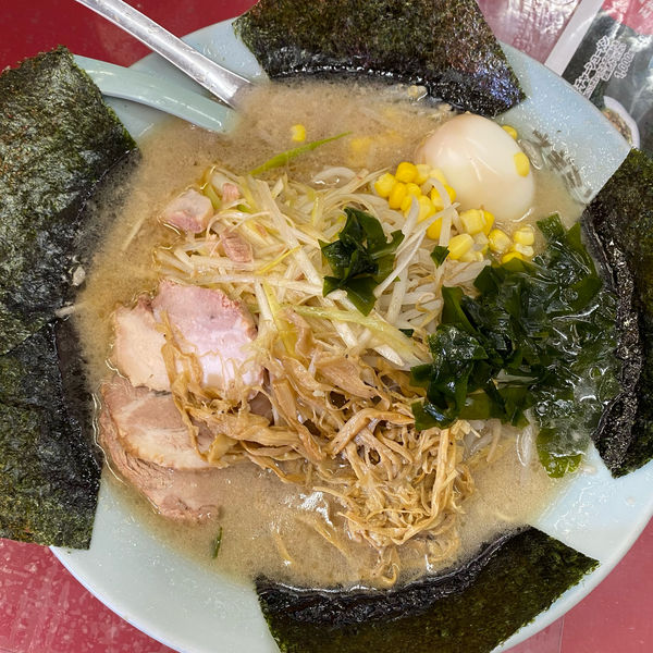 「金田亭全部入りラーメン　しょうゆ」@ラーメンショップ幸手 金田亭の写真