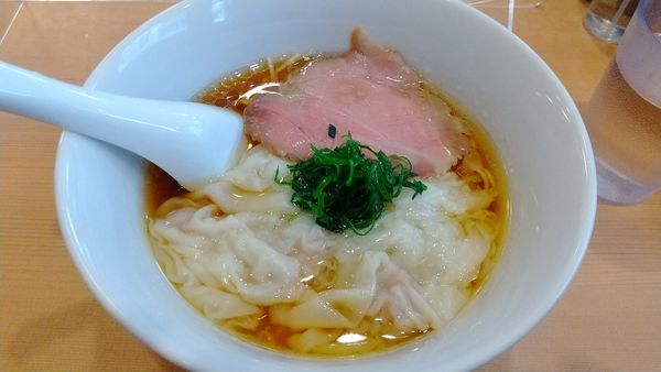 「わんたん麺900円」@らぁ麺 和來の写真