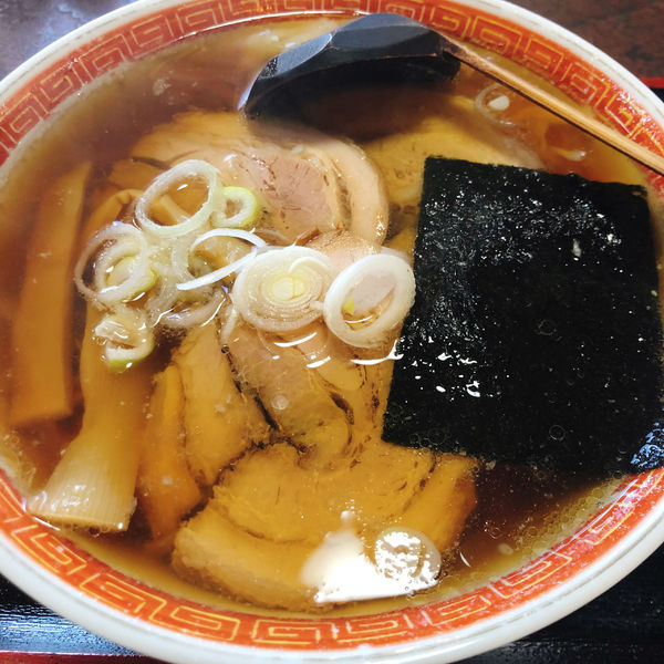 「チャーシューメン　800円」@寿司 手延べラーメン 大金の写真