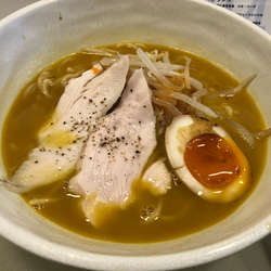 鶏白湯ラーメン