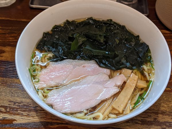 「イリコそば　ワカメＷ」@中華そば いぶきの写真