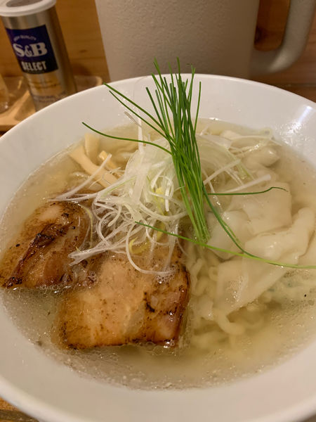 「塩ワンタンメン」@喜多方 満喜の写真