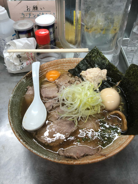 「肉出汁100kg&北寄貝30kg出汁俺の中華第2弾＋チャーシュー」@覆麺 智の写真