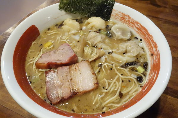 「【限定】味噌ミックスワンタンメン」@麺屋 悠の写真