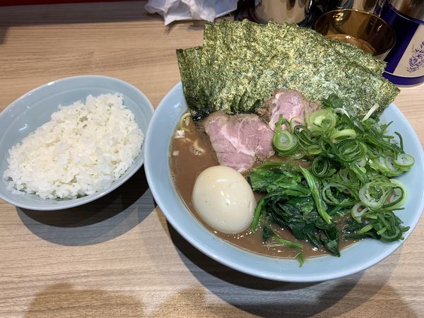 「特製ラーメン」@らーめん 尾又家の写真