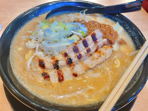 「とろこく源兵衛味噌らーめん」@とろこく味噌らーめん みそや源兵衛 西多賀店の写真