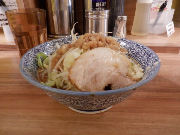 「ラーメンミニマム　１２５ｇ」@八王子田田の写真