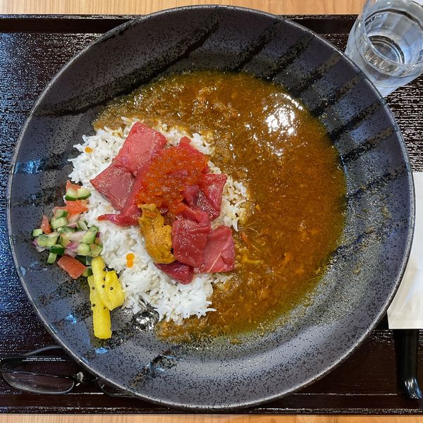 「ズワイと本鮪の海鮮カレー」@WACCAの写真